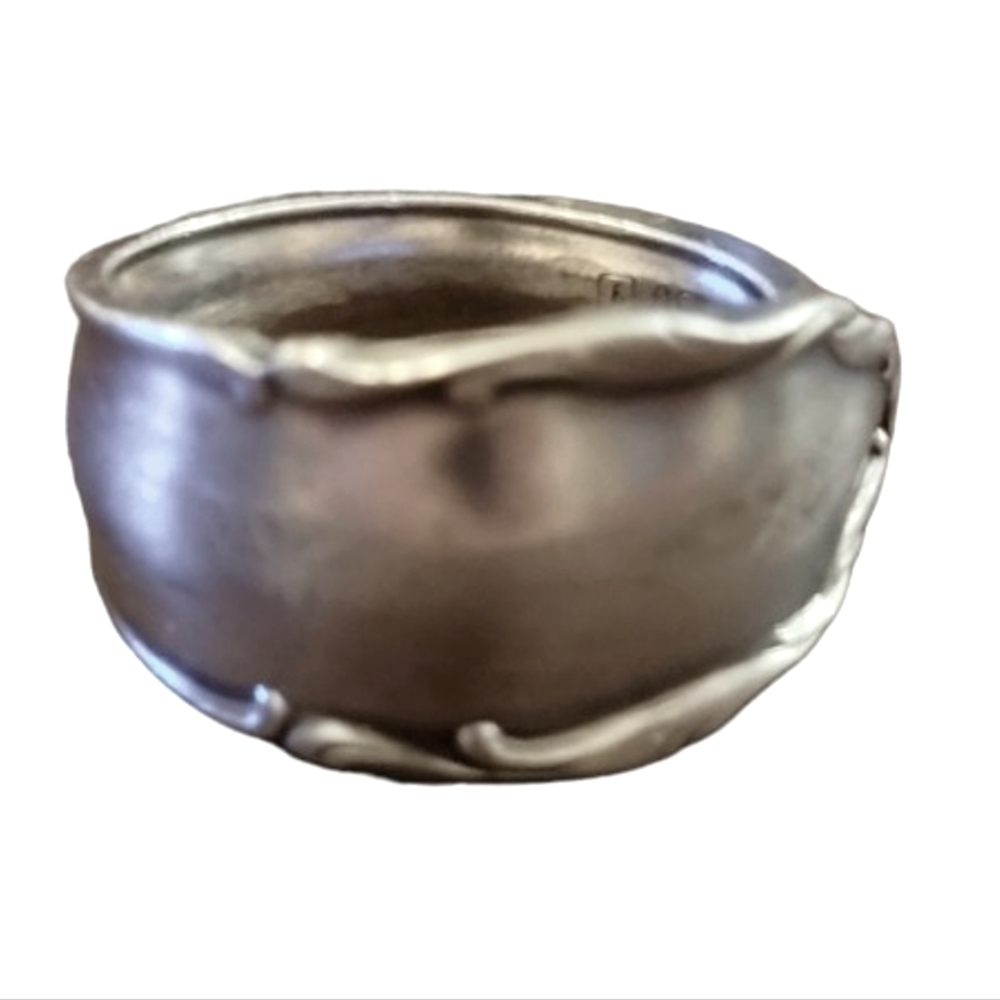 Beautiful Petite Hand Forged Vintage Spoon Ring Size 4
